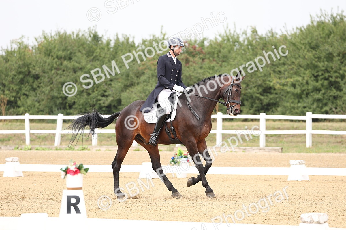 SBM_007097 - Class 9 - FEI INT I - 13.37-14.33