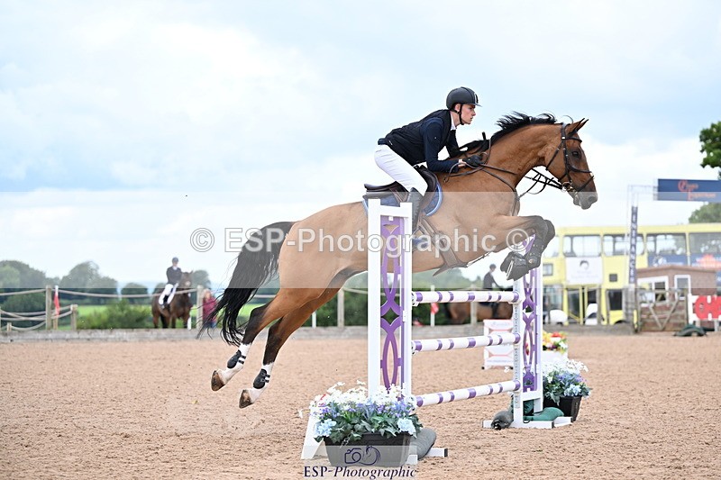 240726A-134415-01494 - Cls 3 Snr Foxhunter