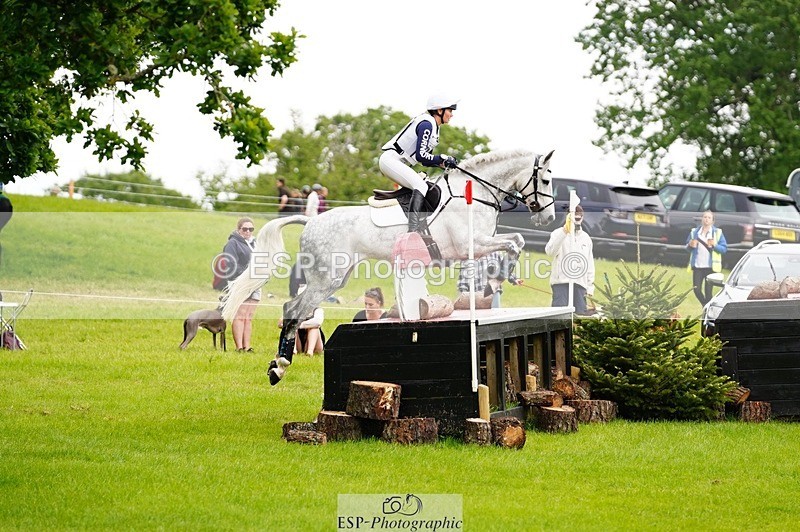 240525-164332-18852 - 267-VAN_KAUNITZ-Jemima_Howden