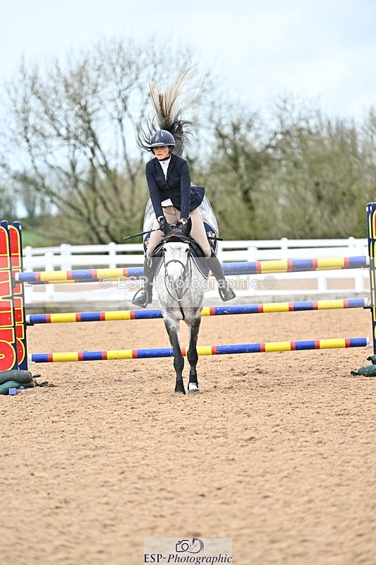 240501A-143506-01084 - Cls 8 Snr Foxhunter and 1.20m Open
