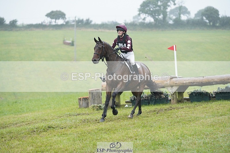 240901A-155416-10937 - 523-Georgie.Selley-VICARSTOWN.VICTOR