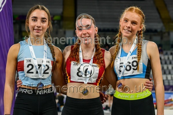 SenInd26-916939 - Medals