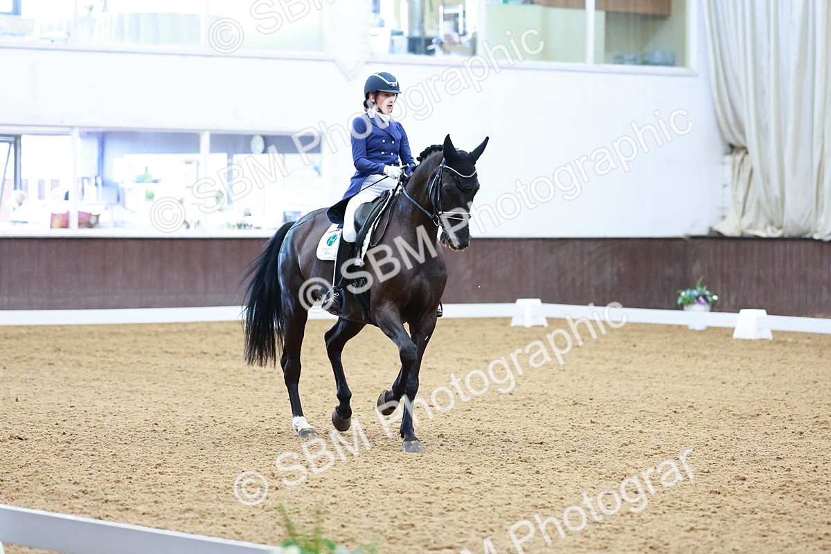 SBM_007866 - Class 9 - FEI INT II - 16.54.17.57