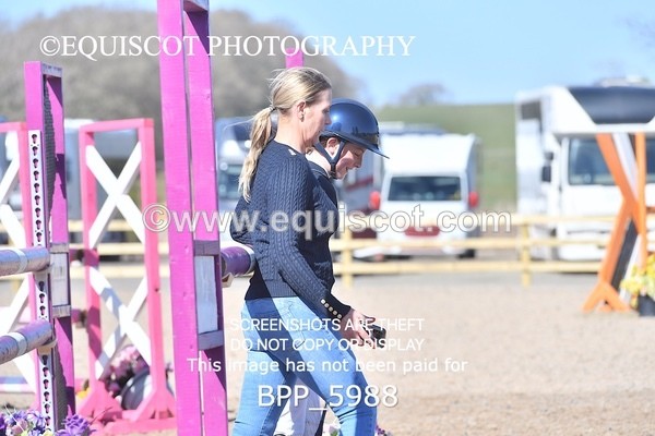 BPP_5988 - CLASS 5 SAT Pony Foxhunter/ 1.10m Open