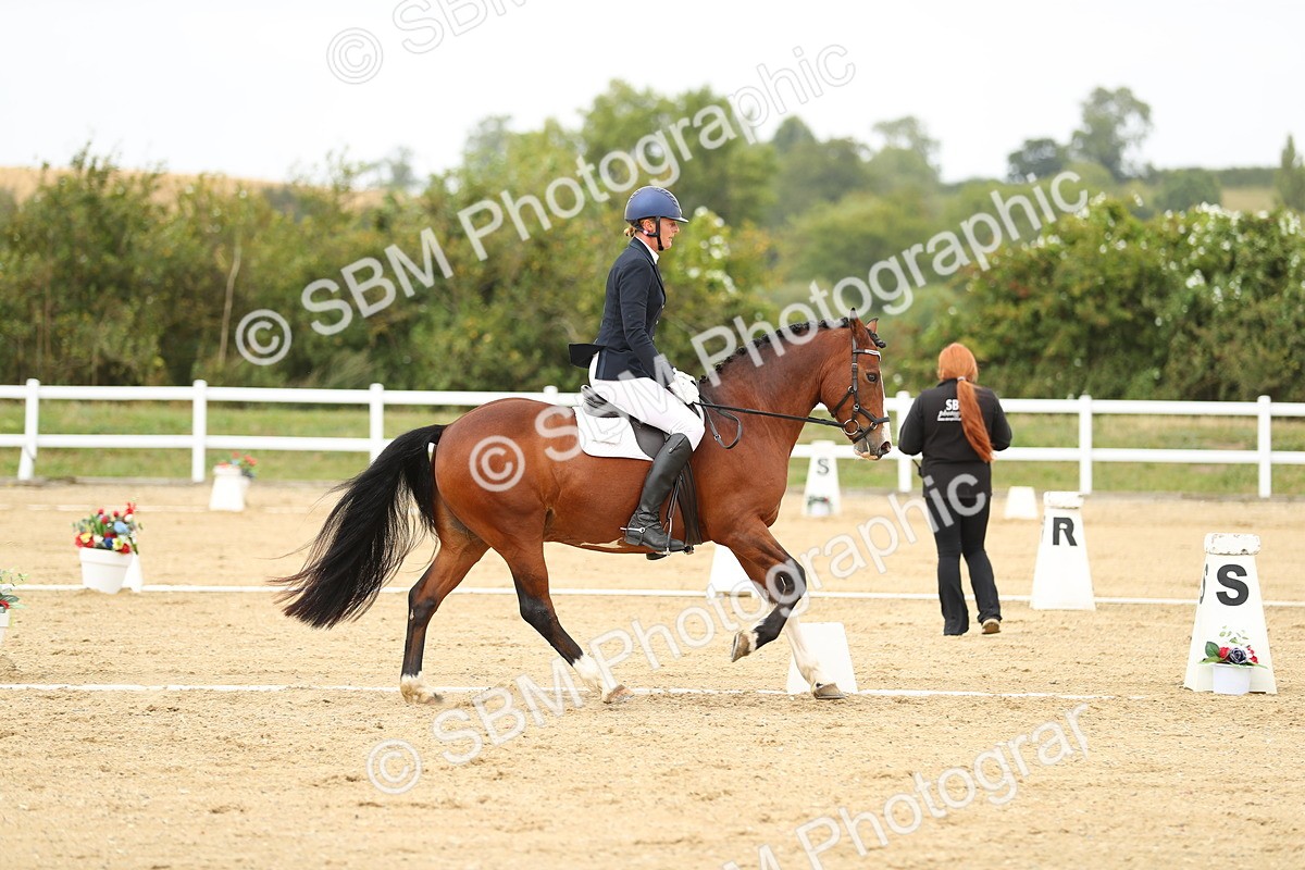 SBM_017652 - Class 13 - Novice 23 - 14.27-15.16