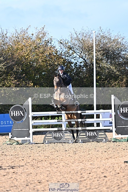 241120X-131421-00495 - Cls 05A&B Snr Fox & 120 Open