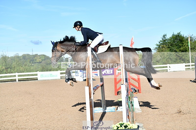 240913A-095318-03044 - Cls 20 Snr British Novice and 90cm Open