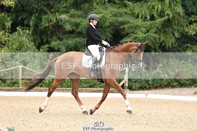 250808A-102110-00084 - 046-Alice.De.Soer-Lauretta.S