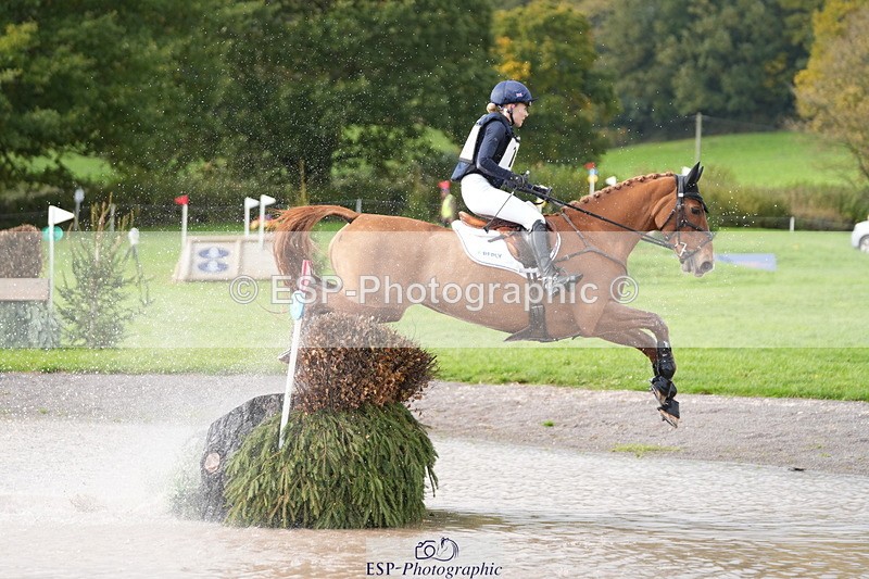 251024A-133419-11163 - B-170-Mollie.Summerland