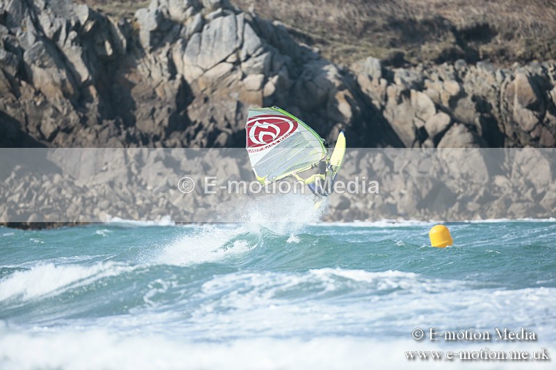 WS 020413-2 - Windsurfing