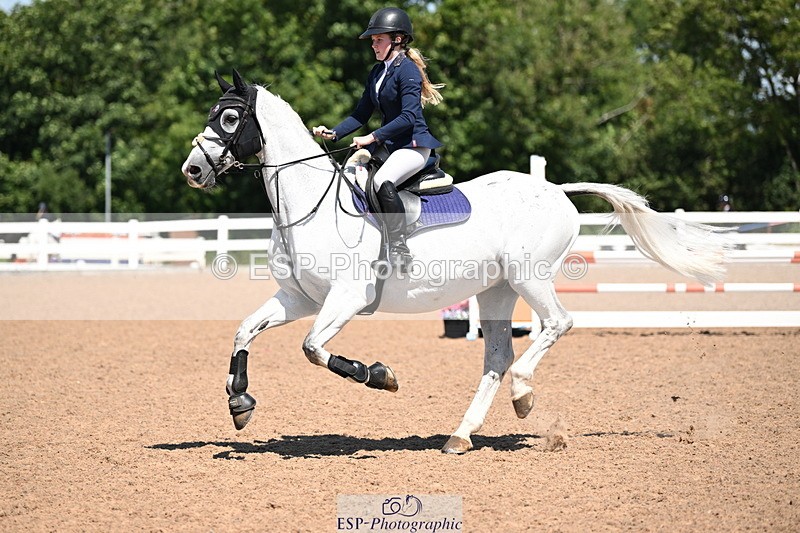 240728A-123830-08563 - Cls 32 85cm Amateur Qualifier