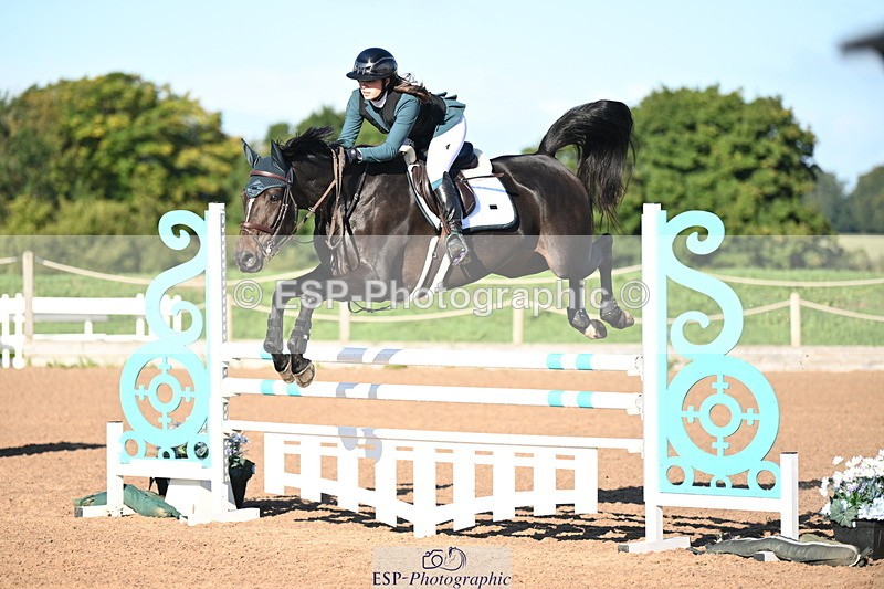 240912A-092015-00117 - Cls 1 Snr 1.05m & 1.10m Open