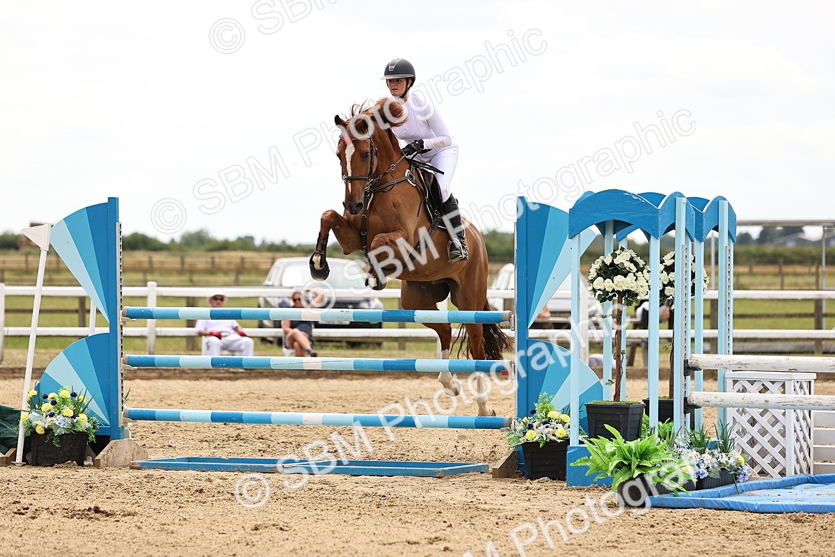 SBM_010647 - Class 9 - Senior Foxhunter - 1.20m Open