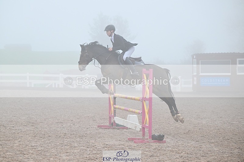 251115-114526-00272 - Cls 9 Pony Newcomers and 1m Open