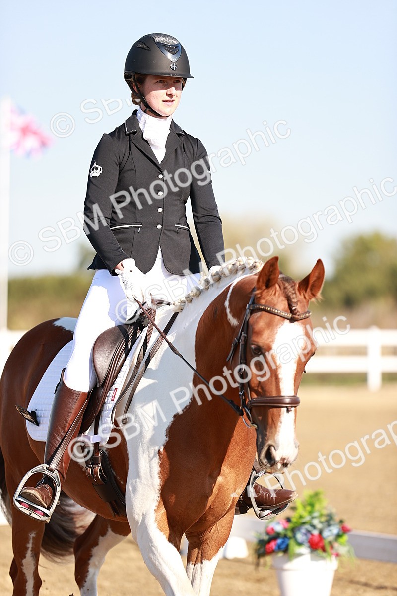 SBM_004191 - Class 12 - Novice 5 - 9.07-10.10