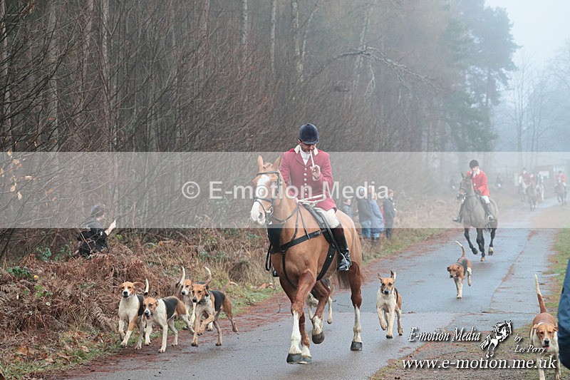 HUPY 261224 172 - Pytchley with Woodland Hunt Boxing Day Meet 26th December 2024