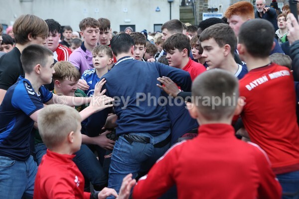 AA076286 - Christmas Boys Ba'