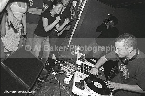 73 - Friends-&-Family @ the-roadhouse 28.06.03