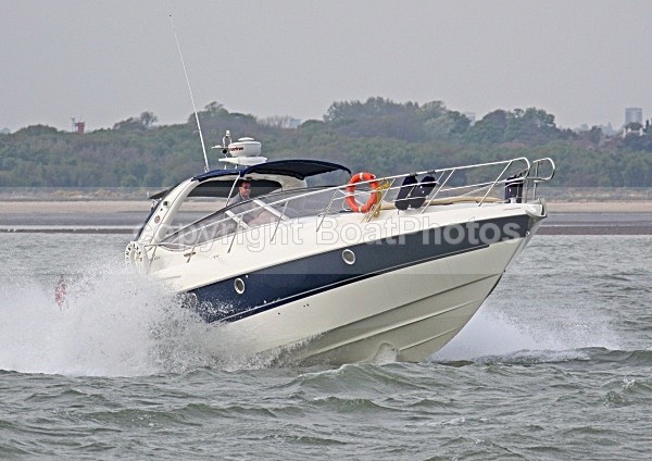 090424 MOONWALKER IMG_5081 - Motorboats - Open