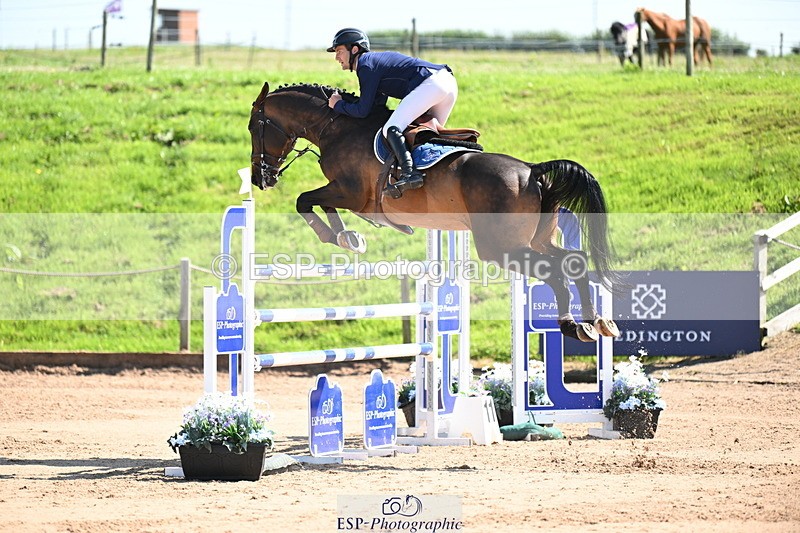 240718A-103211-04548 - Cls 1, 3 Star Small Tour 1.35m