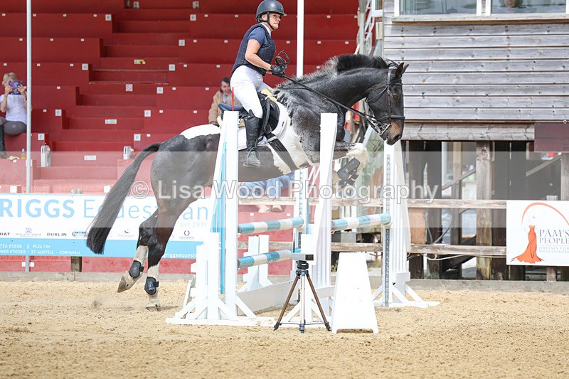 3E7A0585 - Class 10: Senior 95cm open