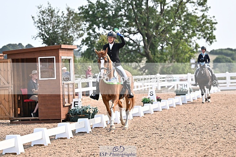 250816-161711-06380 - Saturday 4pm Presentations