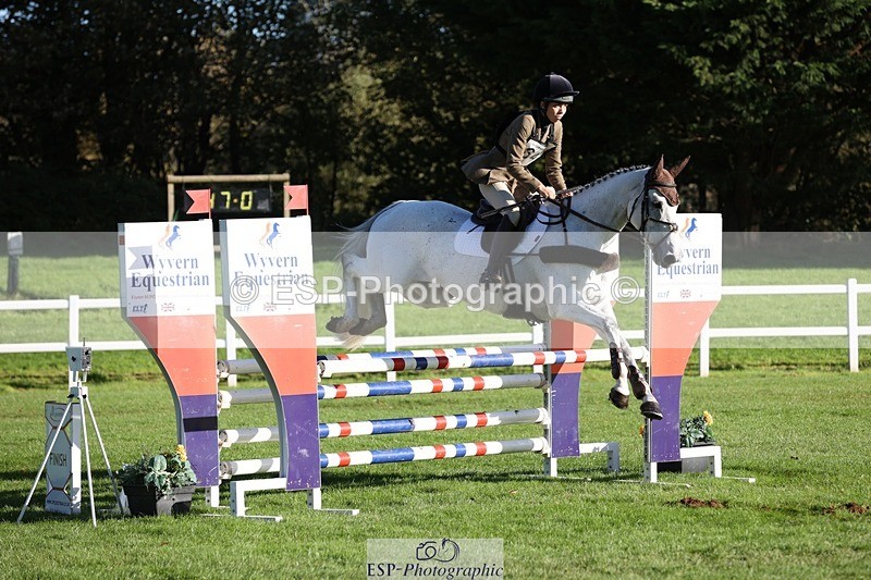 231022-101819-24443 - 646-SKIPTOTHEGOODBIT-Sophia.Mcdonald-TrotUp+SJ