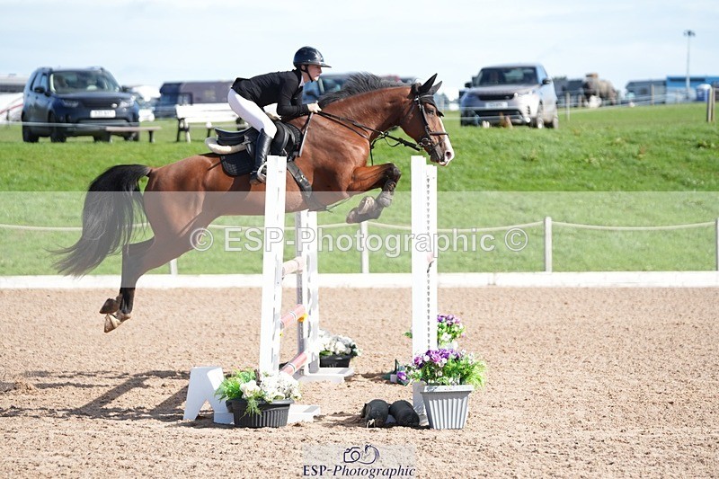 250913-105019-06255 - Cls 14 Snr Newcomers