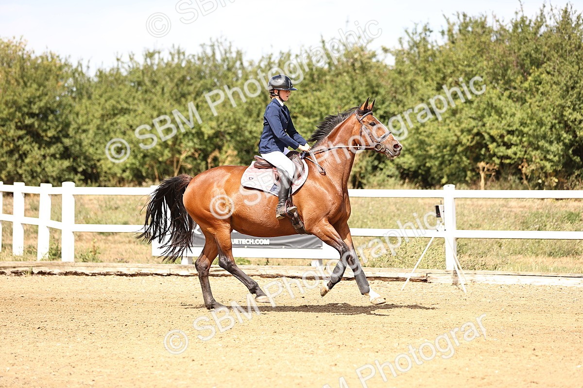 SBM_001019 - Class 4 - Senior Discovery - 1.00m Open