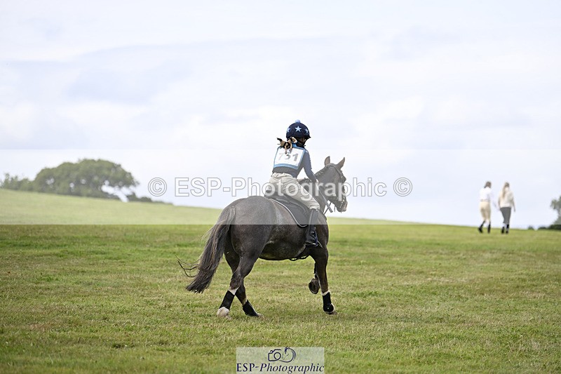 240825X-135406-34500 - 80cm XC 13.30 to 14.30