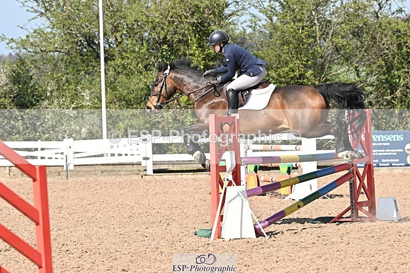 250409-103304-00147 - Snr Disc & 1.00m Open