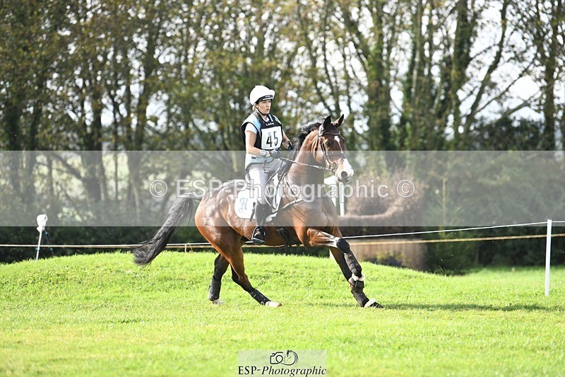 231020-113019-07167 - 045-HILDARE.REGARDE.MOI-Danielle.Mccormack-XC