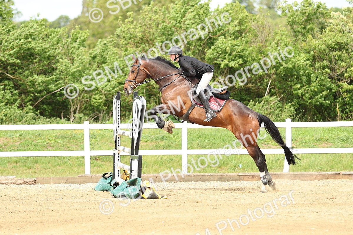 SBM_001169 - Class 5 - Senior Foxhunter - 1.20m