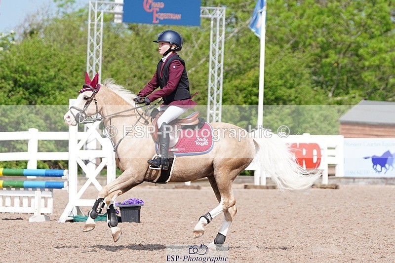 250503-110748-00608 - Cls 19+20 Club and Schools 70cm