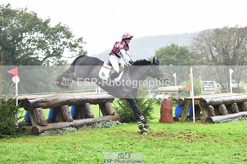 231021-111048-15191 - 657-WATERVALLEY.DIAMOND-Holly.Horton-SC+XC