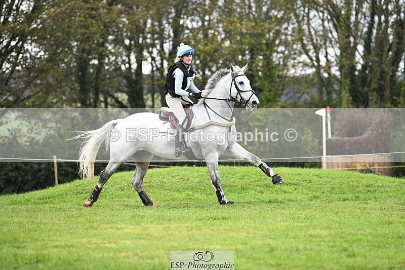 231020-130718-08871 - 072-CARROW.IROKO-Alice.England-XC