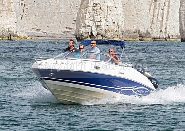 110829 RINKER IMG_3257 - Motorboats - Open