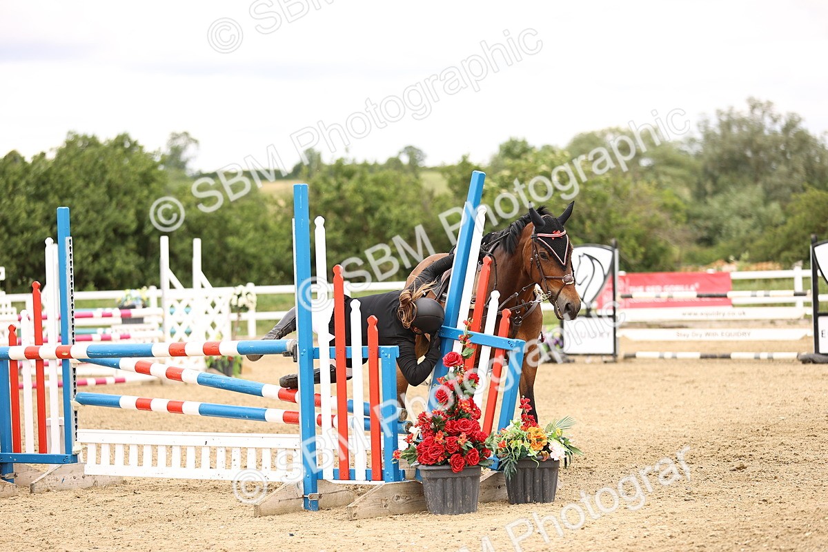 SBM_007436 - Class 18 - Senior 1.05m