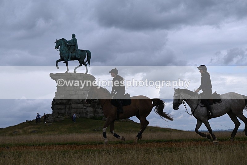 DSC_7422 - Time at Statue 13:16 to 13:52