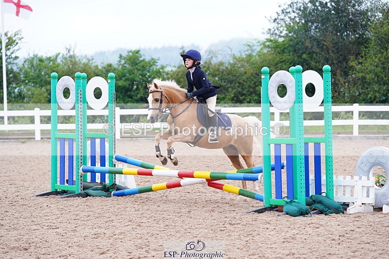 240505A-083740-03915 - Cls 11 Clear Round 50cm