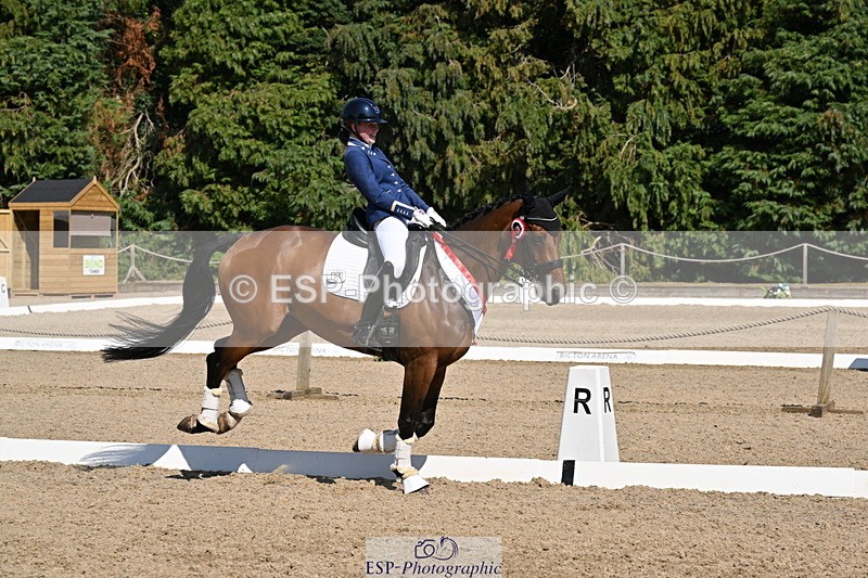 250810A-153329-08184 - Adv Medium SILVER Presentations