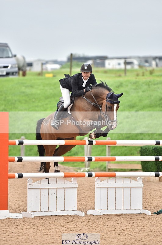 230810A-162546-01527 - Cls 12 1.40m Open