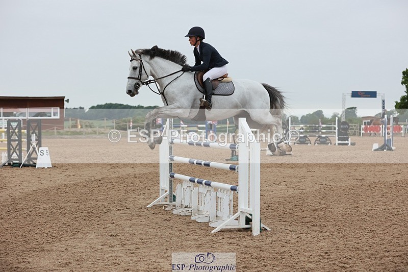 250524-124149-04743 - Cls 15 Snr Fox 1st Rnd