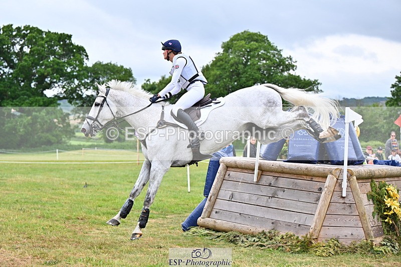 250524A-105003-09433 - A-066-Jemima.Howden-MONBEG.WHISPER