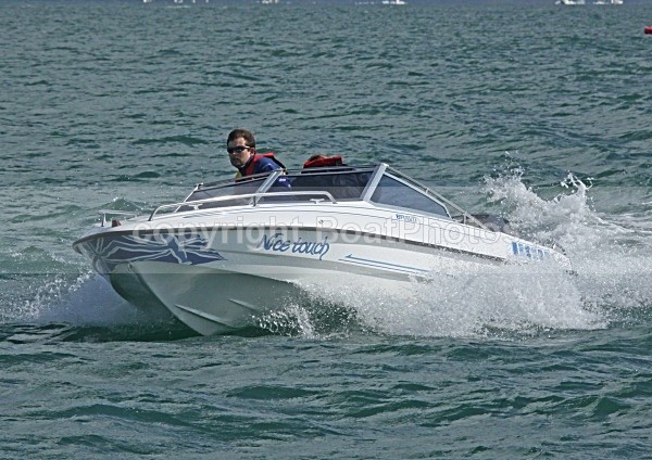 090829 NICE TOUCH FLETCHER BRAVO IMG_3073 - Speedboats