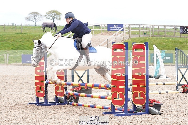 250414-125644-00831 - 70cm Round 2