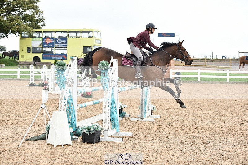 231013A-125348-01647 - Cls 3 1.05m Amateur Quali