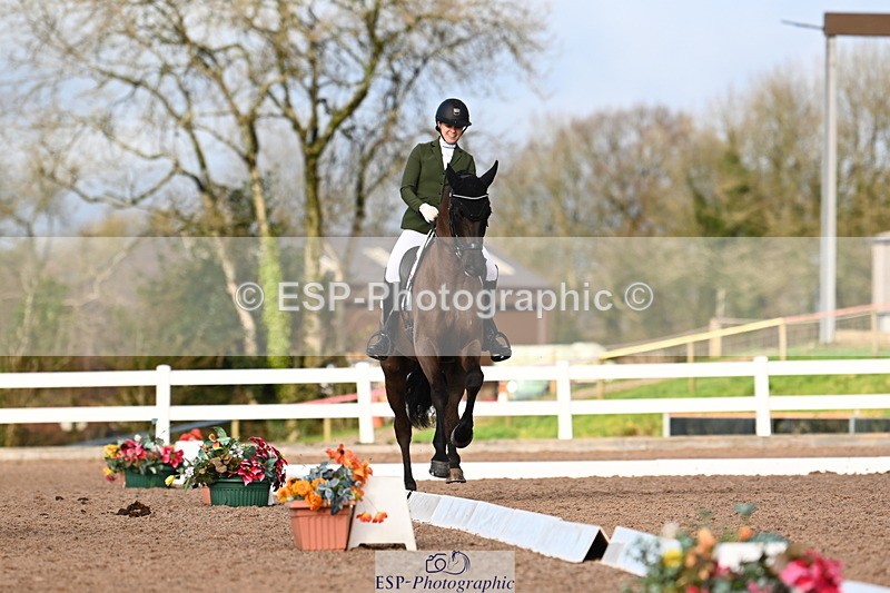 240218A-144351-08914 - 145-Lucy.Amy-Millenium.Falcon