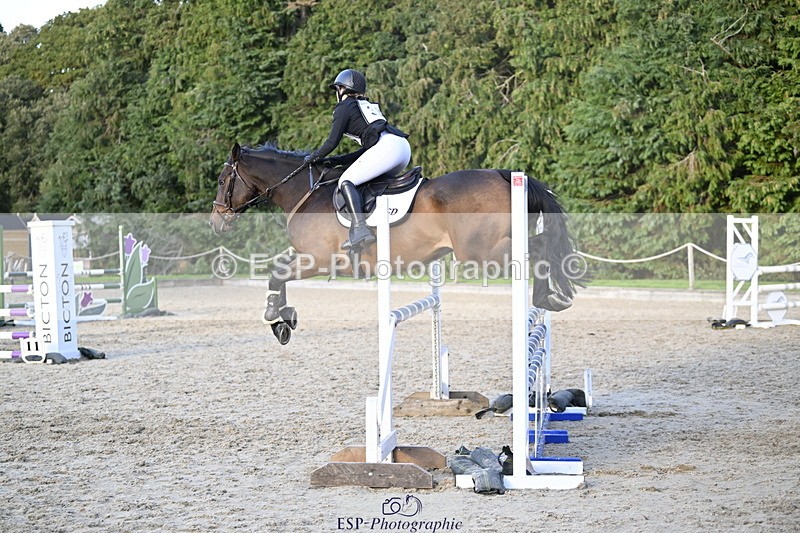 251005A-173455-05400 - Cls 11 Open 1m-1.05m