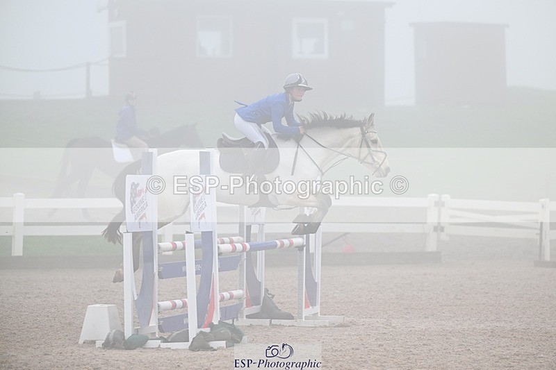 251115-114133-00252 - Cls 9 Pony Newcomers and 1m Open